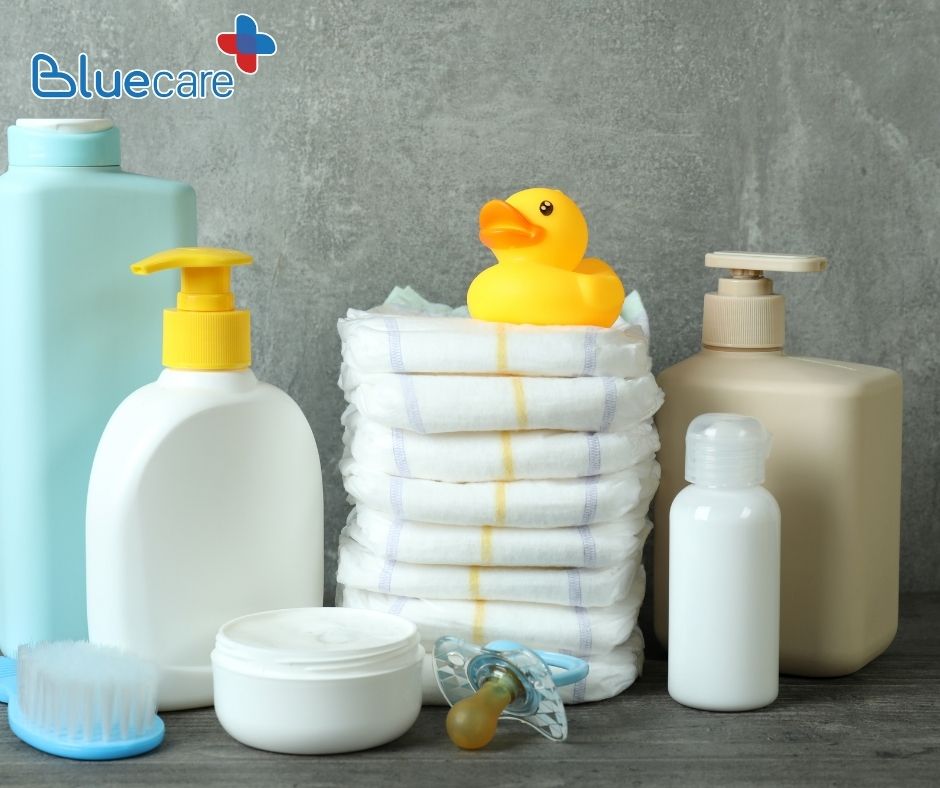 Dụng cụ tắm cho trẻ sơ sinh chưa rụng rốn
