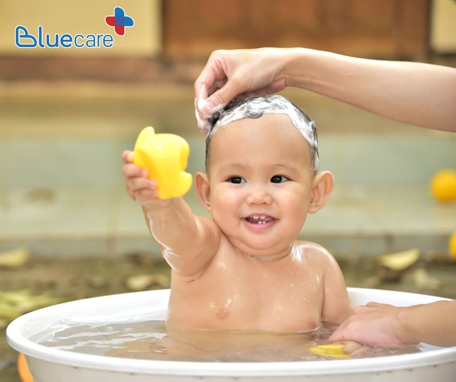 Thời gian tắm bé sơ sinh